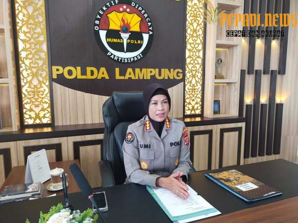 Polda Lampung Himbau Keluarga Untuk Berikan Informasi Keberadaan Pria yang Viral Konsumsi Diduga Sabu